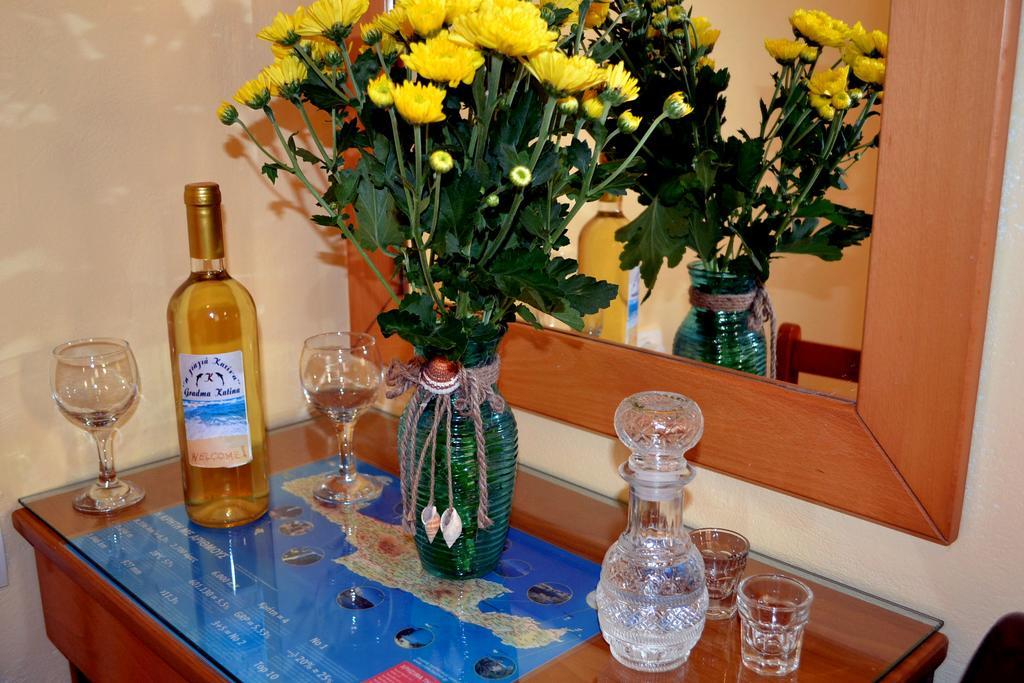 Gradma Katina Apartment Platanias  Bagian luar foto