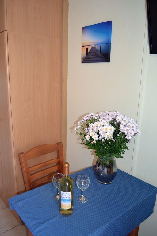 Gradma Katina Apartment Platanias  Bagian luar foto